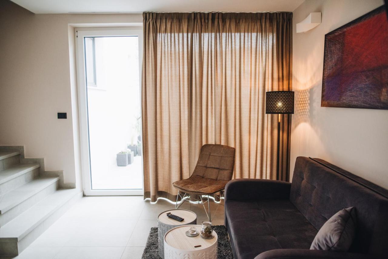 Stay In The Very Heart Of Porec - 50M To The Beach Exterior foto