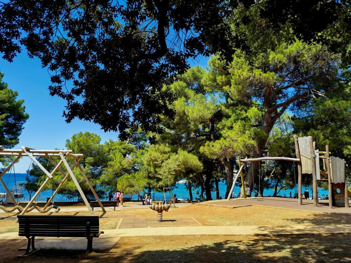 Stay In The Very Heart Of Porec - 50M To The Beach Exterior foto